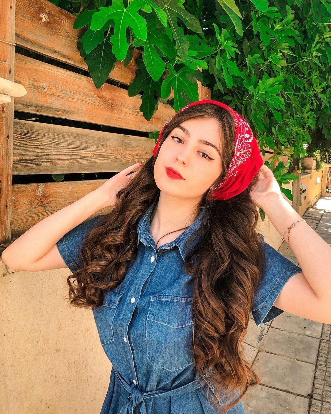 Paisley Bandana Red Scarf – 100% Cotton Headband for Men & Women, 22"x22"